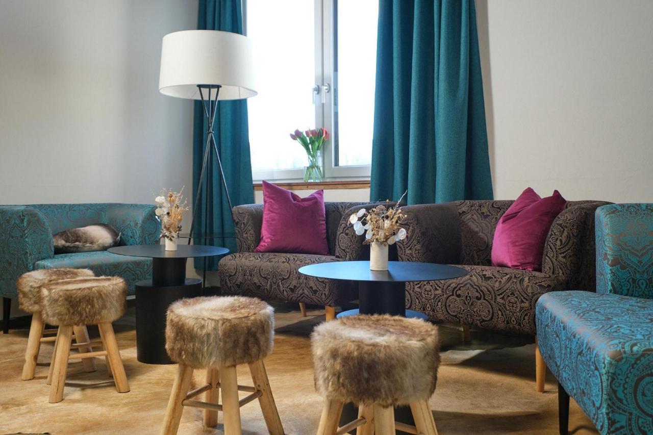 Santner, Hotel Eugendorf Eksteriør billede